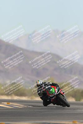 media/Oct-26-2025-Race Pace (Sun) [[c1447ca738]]/Verified/4-Turn 14 (1040am)/